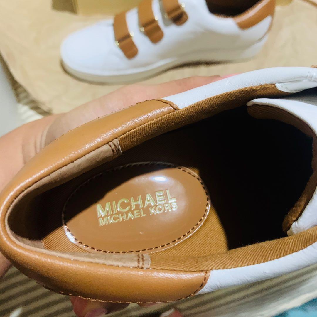 Michael Kors MK Craig Sneakers Size 8us Women s Fashion Footwear Sneakers on Carousell
