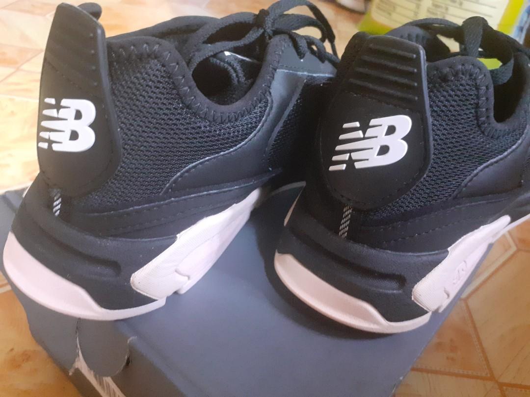 new balance lifestyle black