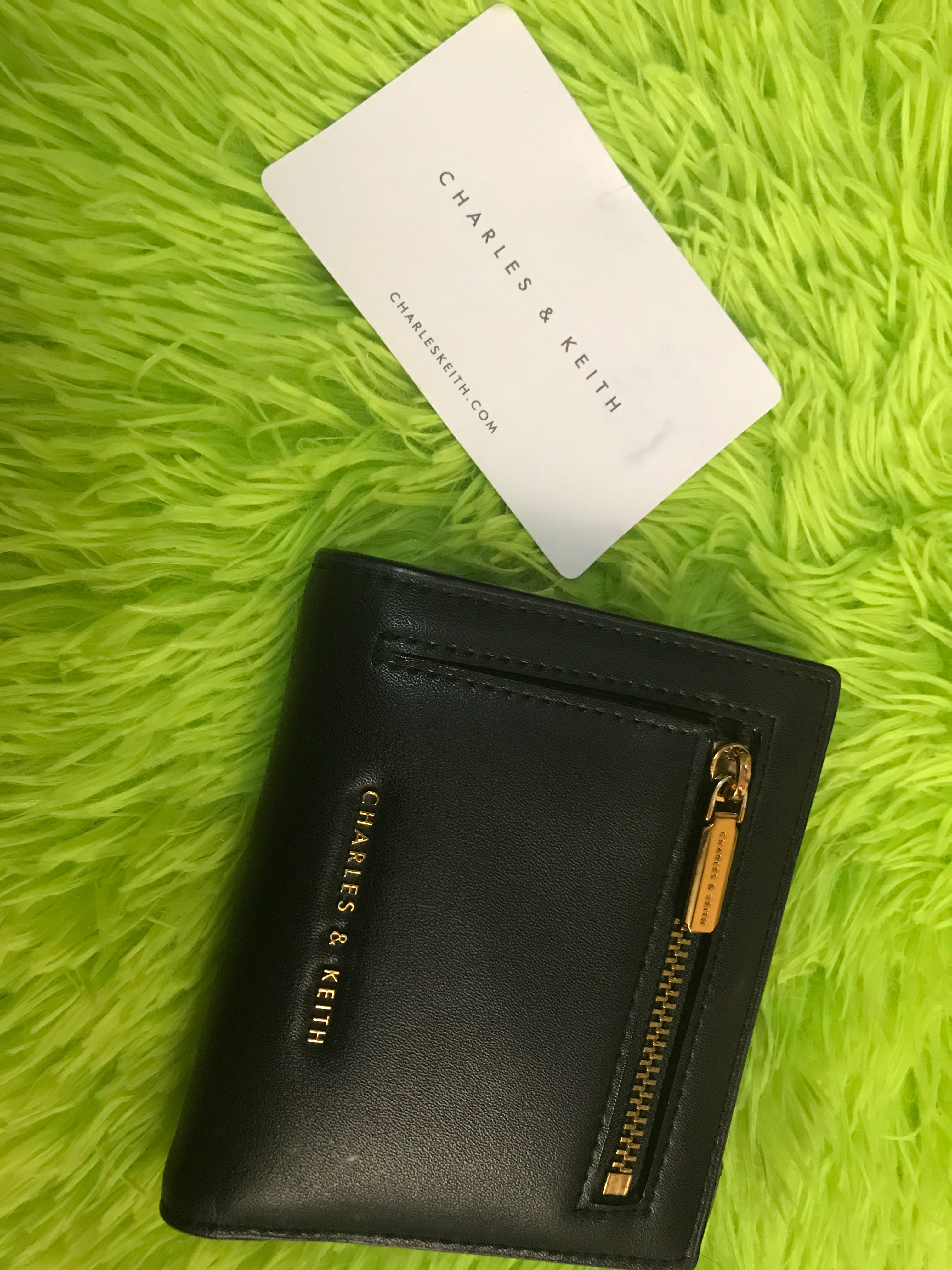 charles&keith wallet