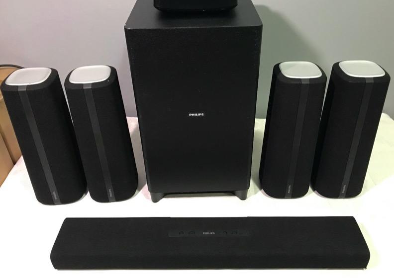 Philips Zenit Dolby Digital 5.1 home theatre sound system with soundbar