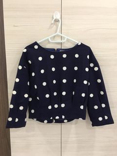 (Category: ) located in . Submitted by boutique2612 (Listing ID 1009457231, Image 1). Description: .