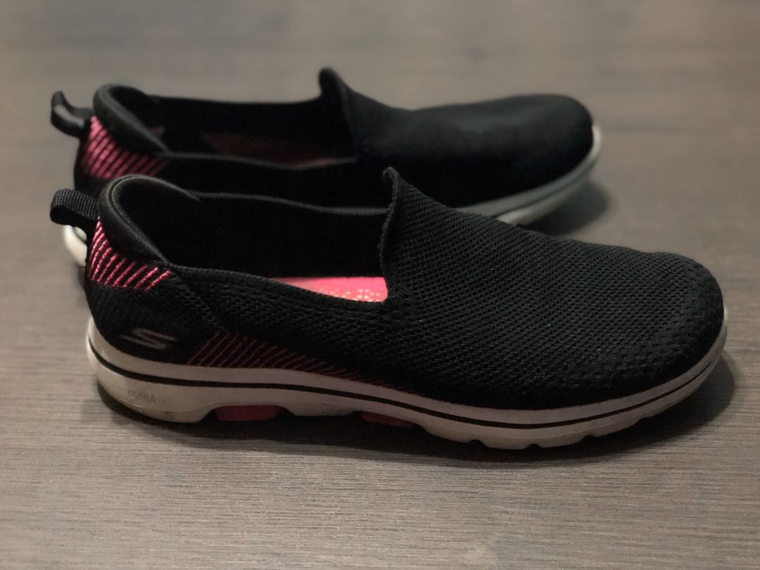 SKECHERS GO WALK MACHINE WASHABLE NEW ARRIVAL NOV 2019 Women s
