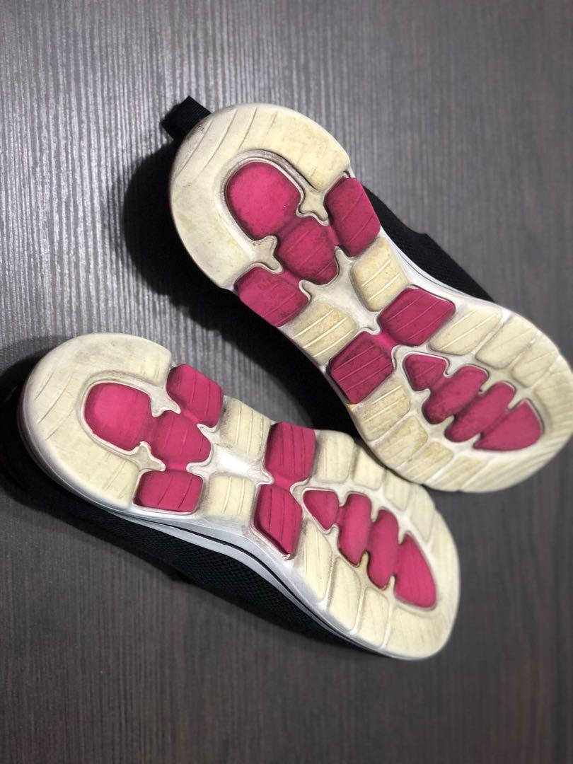 SKECHERS GO WALK MACHINE WASHABLE NEW ARRIVAL NOV 2019 Women s