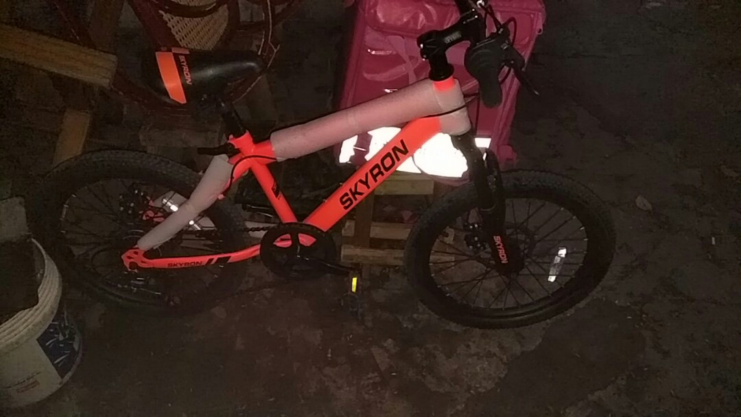 Skyron mini on sale mountain bike