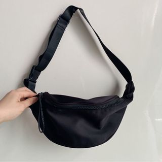 (Kategori: ) berada di . Dikirim oleh madforthrift_ (ID iklan 1009468904, Gambar 1). Deskripsi: .