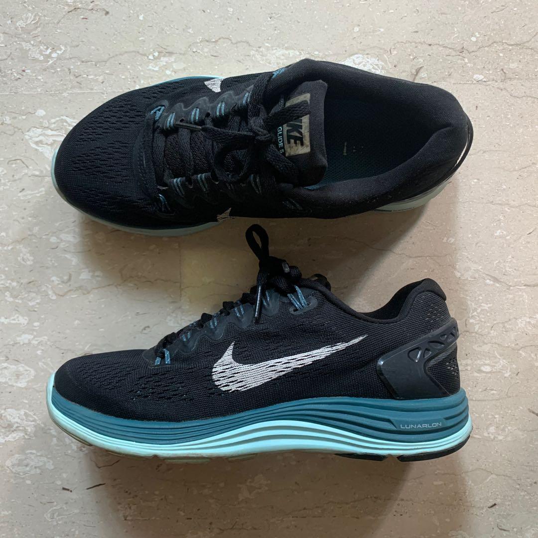 Nike black and blue running shoes Clearance