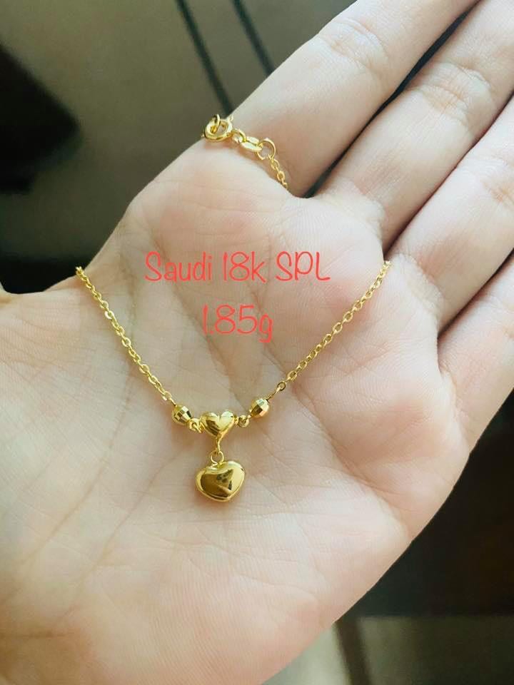 18k Saudi gold center necklace, Women's 