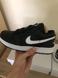 Air jordan 1 black white