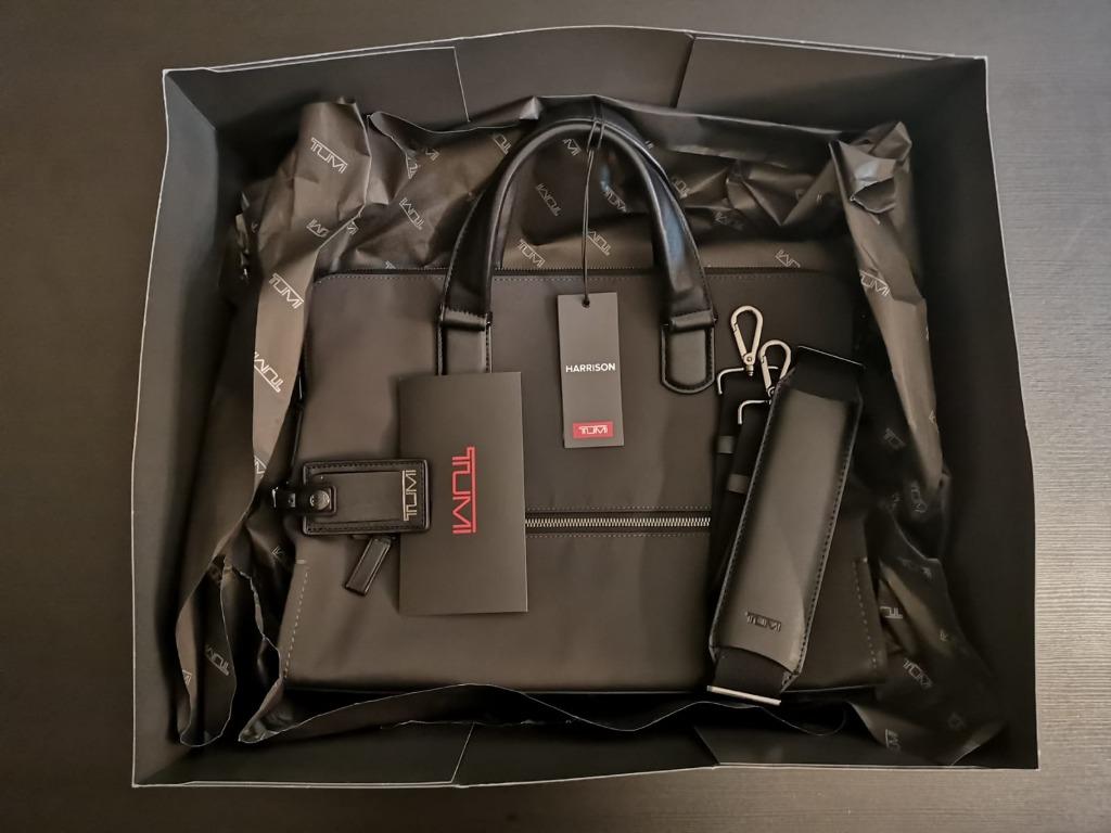 Tumi taylor portfolio brief sales