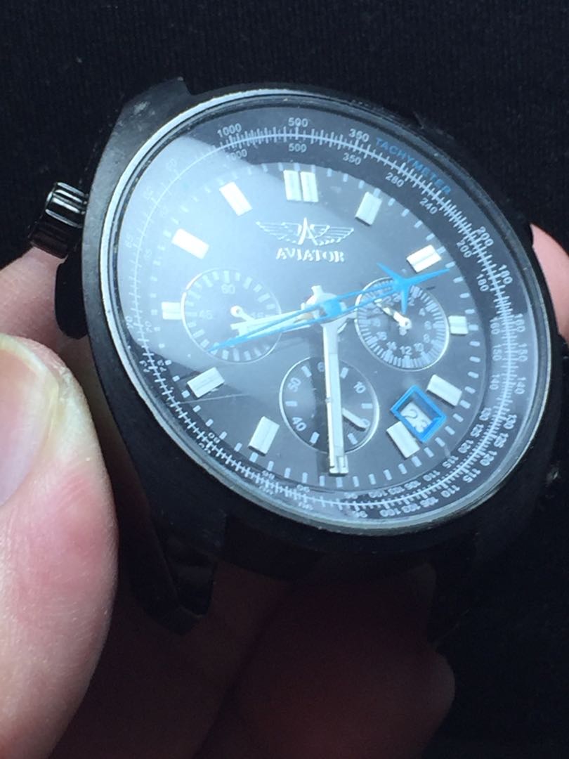 Aviator avw5839g1 price clearance