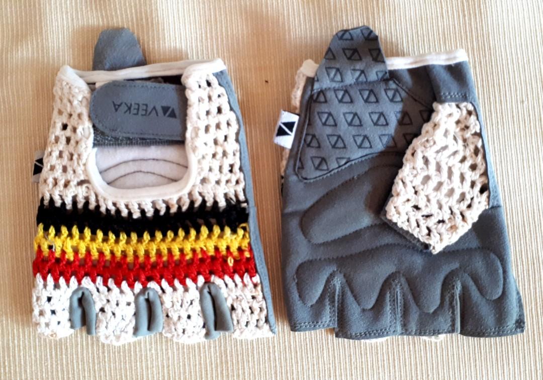 veeka gloves