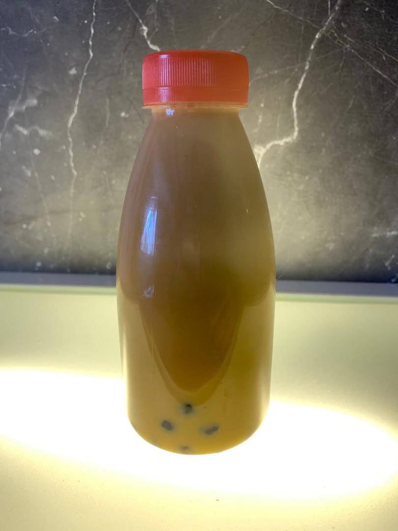 Bubble tea (Category: Coffee & Tea Tableware) located in Singapore. Submitted by norgeeconfinement (Listing ID 1009546663, Image 3). Description: homemade halal bubble tea.