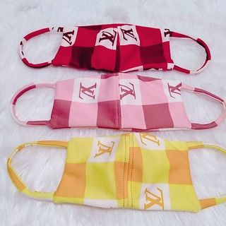 (Category: ) located in . Submitted by deeglamorous (Listing ID 1009730974, Image 1). Description: .