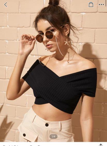 Criss cross off online the shoulder top