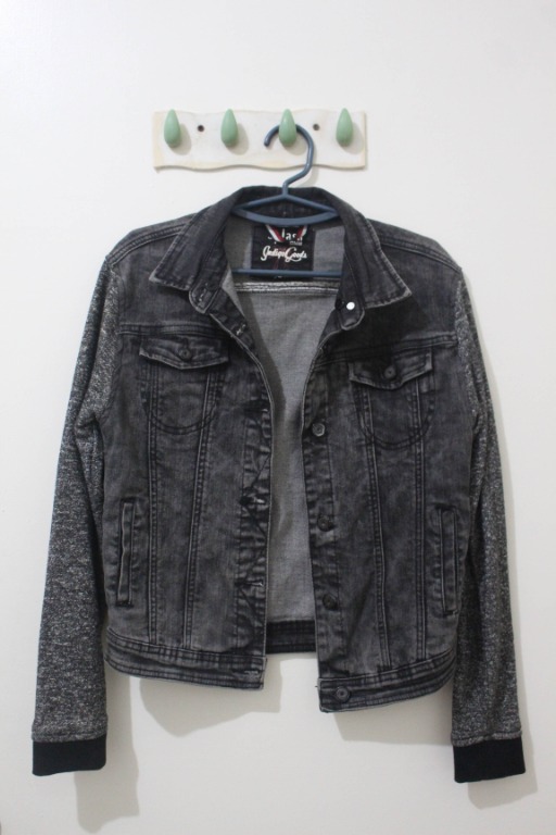 jean jacket with cotton sleeves