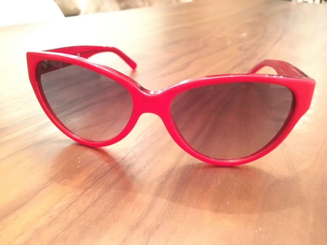 dkny red sunglasses