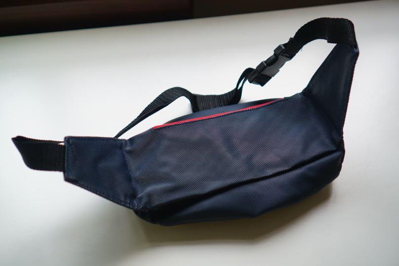Fanny Pack (Category: Cross-body Bags) located in Makati City. Submitted by dingustts (Listing ID 1009638764, Image 2). Description: Fanny Pack No brand. In perfect condition! No scratches or stains, zippers working! RFS: not using anymore.