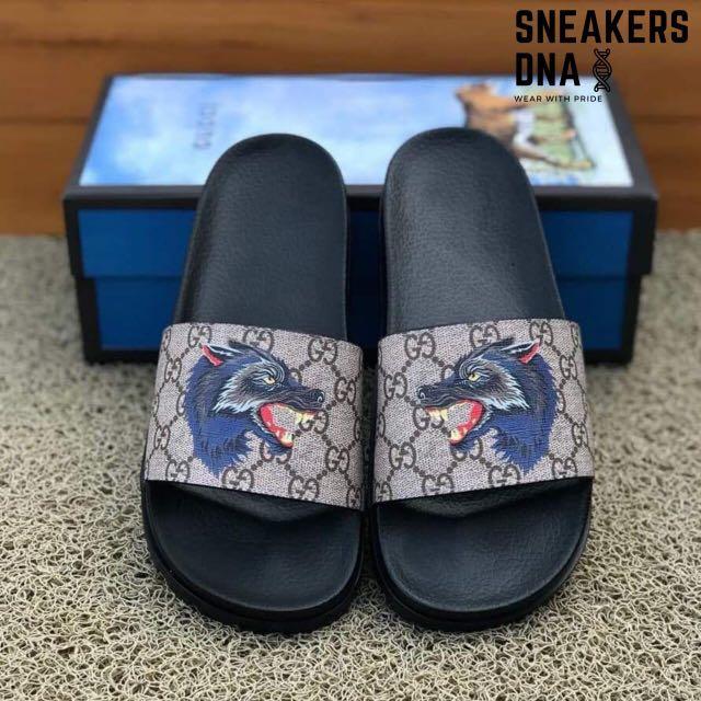 Gucci deals wolf sandals