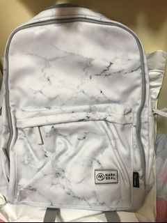 （分類：）位於 。 由 cyulaabsaab 提交（商品編號 1009612921，圖片 1）。簡介： 。