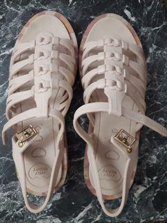 harga sandal jelly bunny