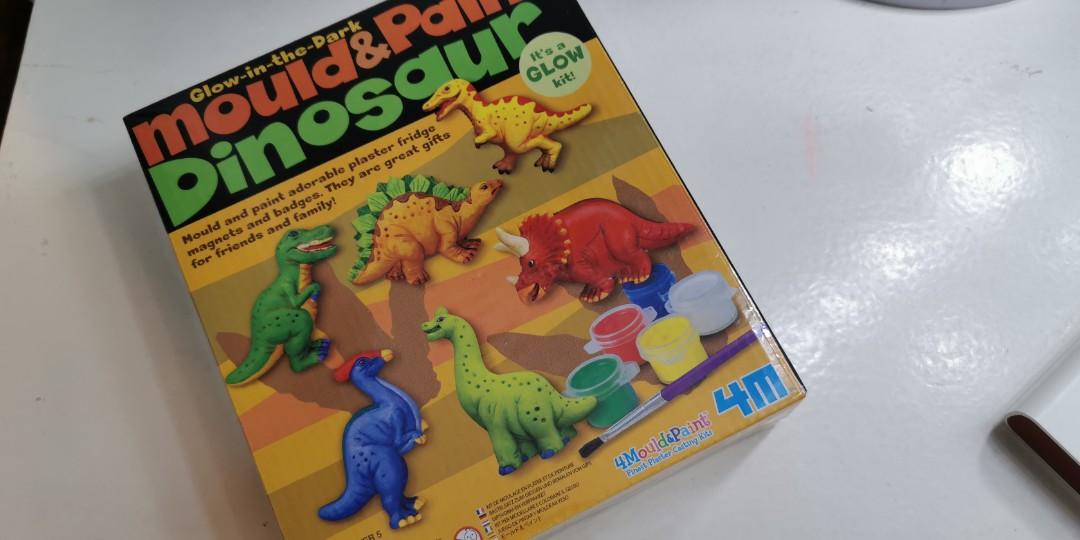 mould and paint dinosaur kit