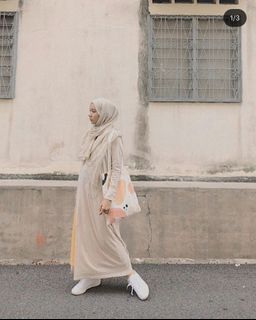 (Category: ) located in . Submitted by anismemey (Listing ID 1009704629, Image 1). Description: .