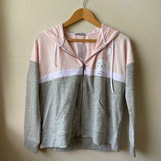 (Category: ) located in . Submitted by shopforacause (Listing ID 1009690446, Image 1). Description: .