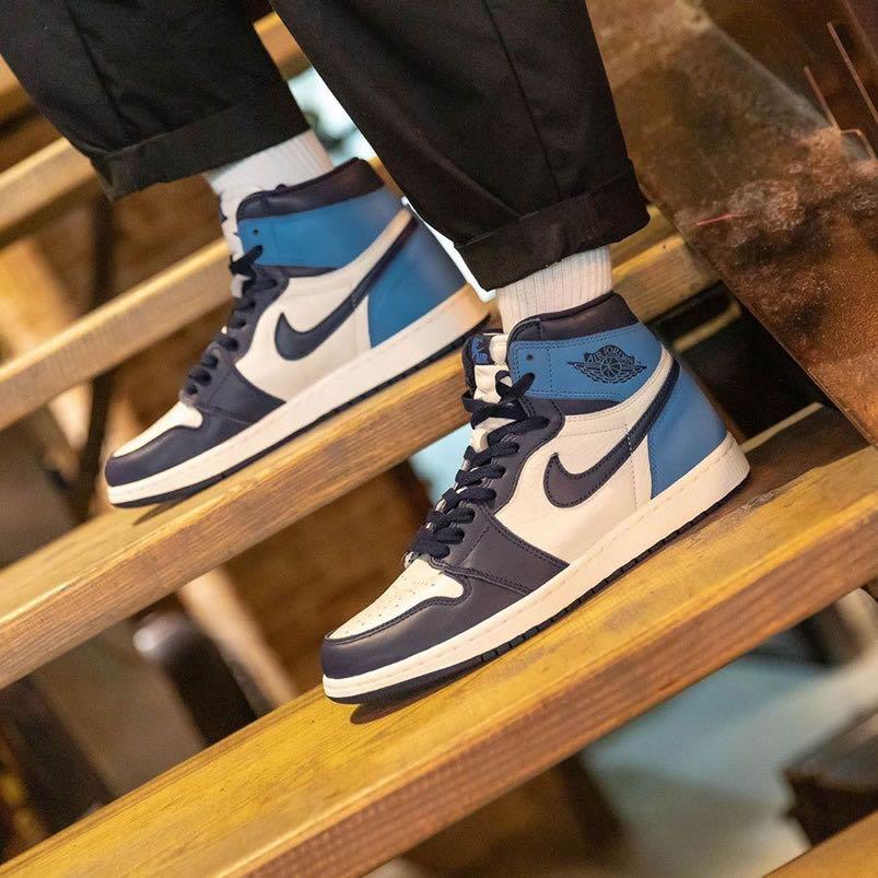Air jordan hotsell 1 high obsidian
