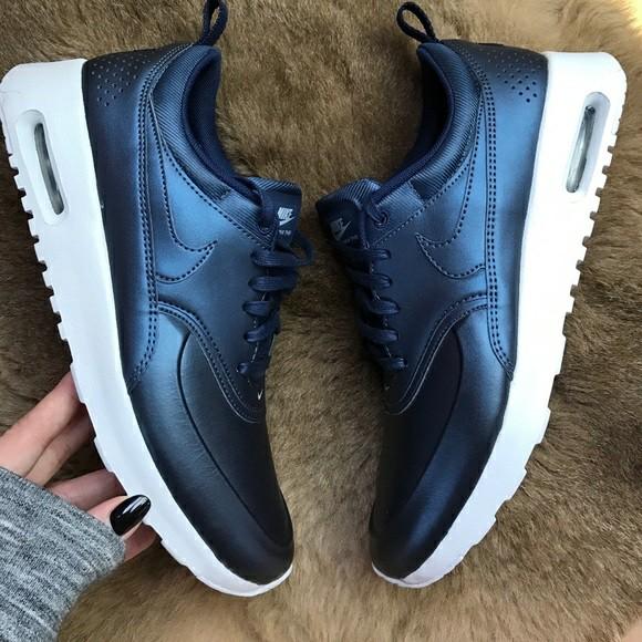 Nike air max thea metallic blue top