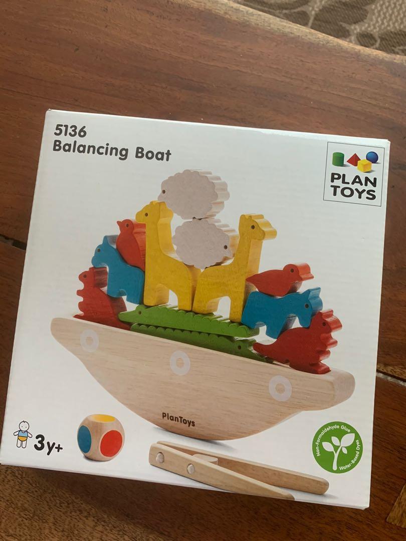 plan toys balancing boat