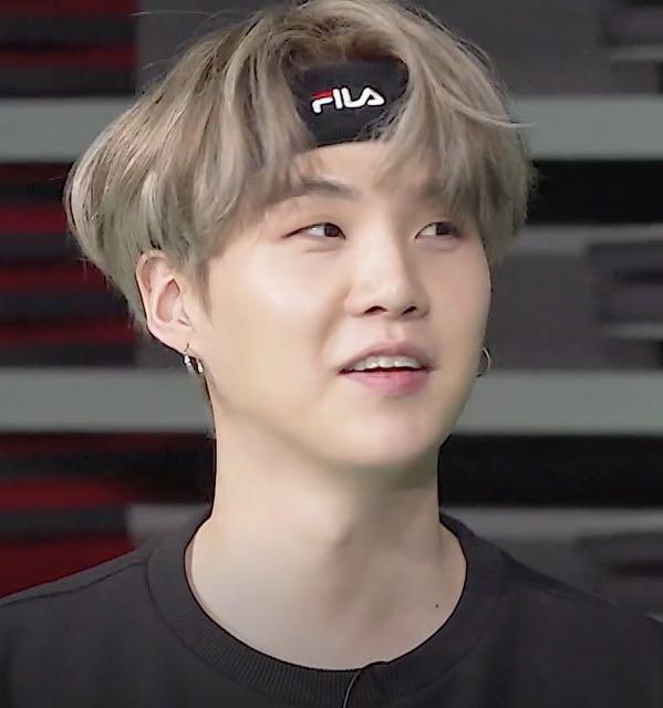 Fila run bts store