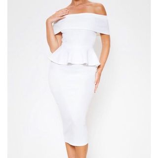 (Category: ) located in . Submitted by amaswardrobe (Listing ID 1009688690, Image 1). Description: .