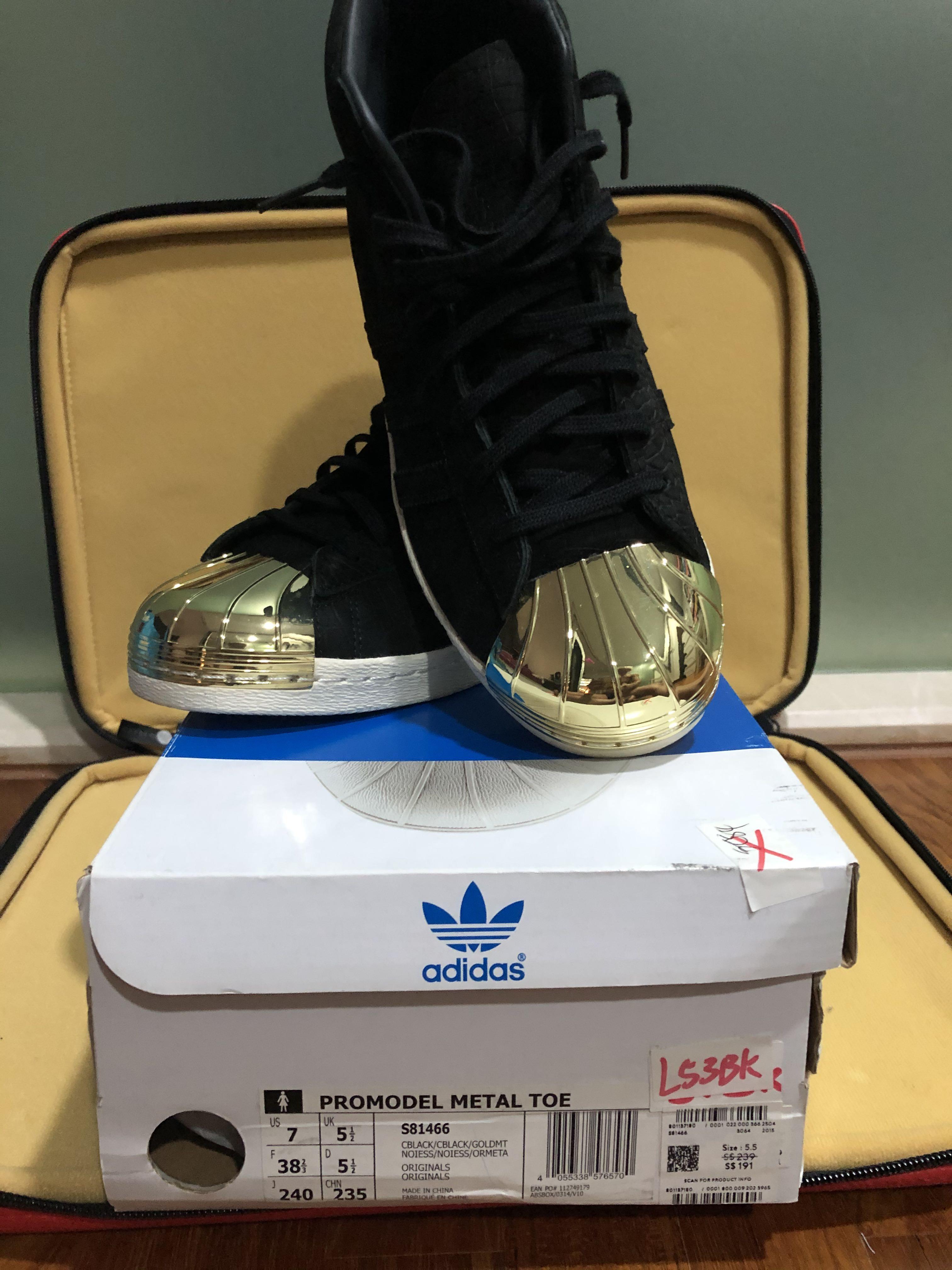 Gold toe pumas outlet