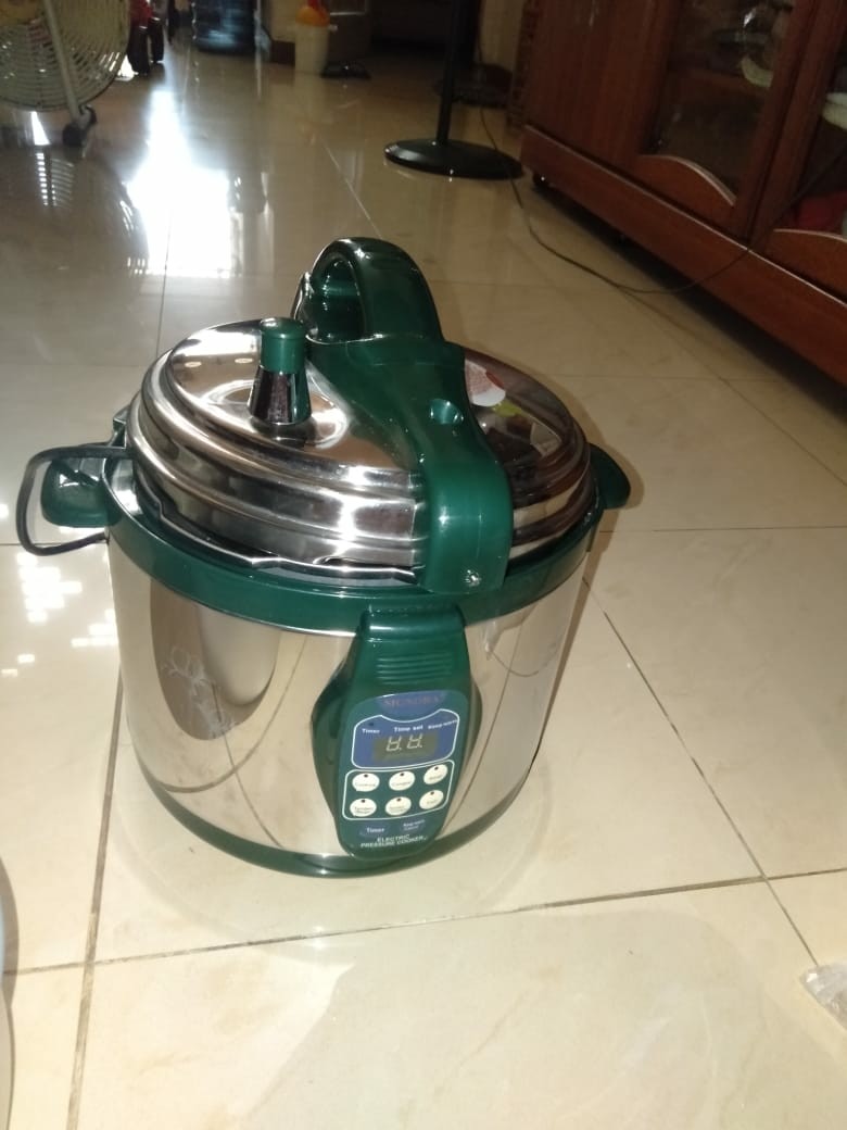 Signora electric deals pressure cooker