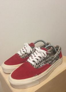 (Category: ) located in . Submitted by ibuyhype (Listing ID 1008975748, Image 1). Description: .