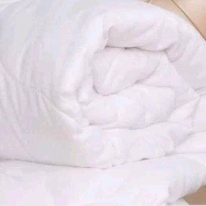 White Comforter (Category: Bed Frames & Mattresses) located in Mandaluyong City. Submitted by shopmla (Listing ID 1009680187, Image 3). Description: ‼️CLEARANCE SALE‼️ NOBEL SADIE 100% Natural Cotton Comforter Hotel Style. Double (150x200cm) - Php800.00 Queen (180x220cm) - Php900.00 King (200x230cm) - Php1,200.00 Color: White ONLY Shipping via Lalamove charge to buyer Payment first thru Bdo/Bpi family 2days lead time after payment (no rush orders