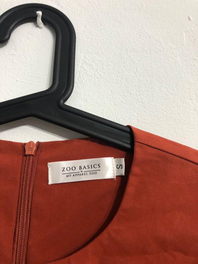 Zoo Basic tops (Category: Tops) located in Petaling Jaya. Submitted by precyclothes (Listing ID 1009631560, Image 3). Description: .