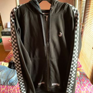 (Kategori: ) berada di . Dikirim oleh bprelovedstuff (ID iklan 1004086891, Gambar 1). Deskripsi: .