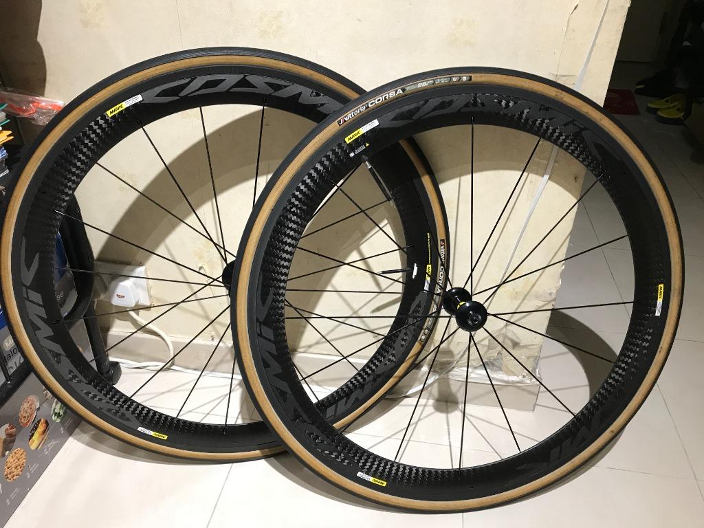 85%新Mavic Cosmic Pro Carbon Exalith輪組, 運動產品, 單車及配件