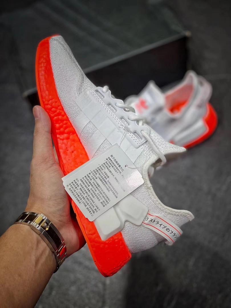 Adidas NMD_R1 V2 FX3902, Men's Fashion, Footwear, Sneakers on Carousell