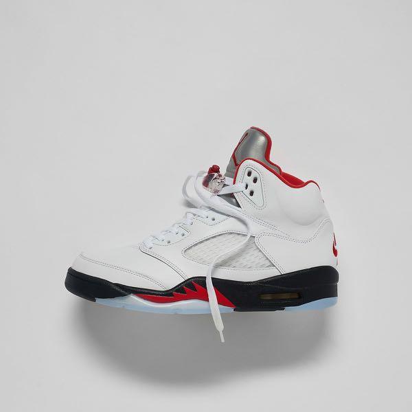 Jordan retro 5 fire red 2020 clearance