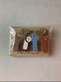 Animal wooden clip set