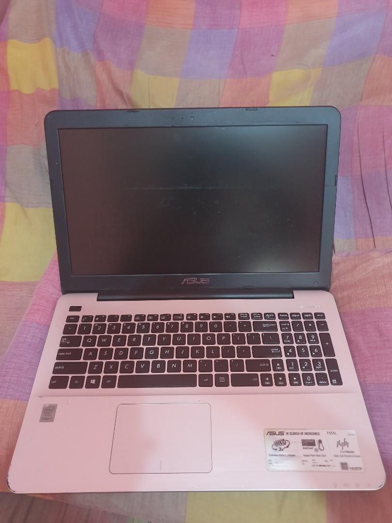 Asus F555L laptop 15inch 8GB Ram 1TB memory Intel Core i7