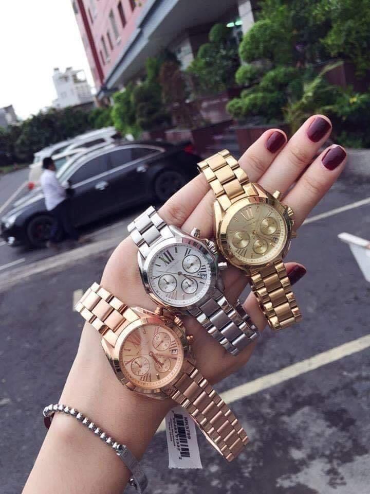 AUTHENTIC MK WATCH PAWNABLE Women s Fashion Watches Accessories Watches on Carousell