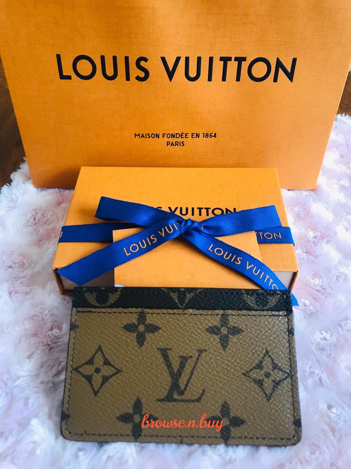 What Fits Inside Louis Vuitton Card Holder Reverse Monogram 