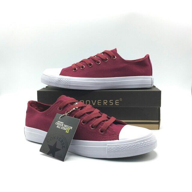 converse chucks maroon