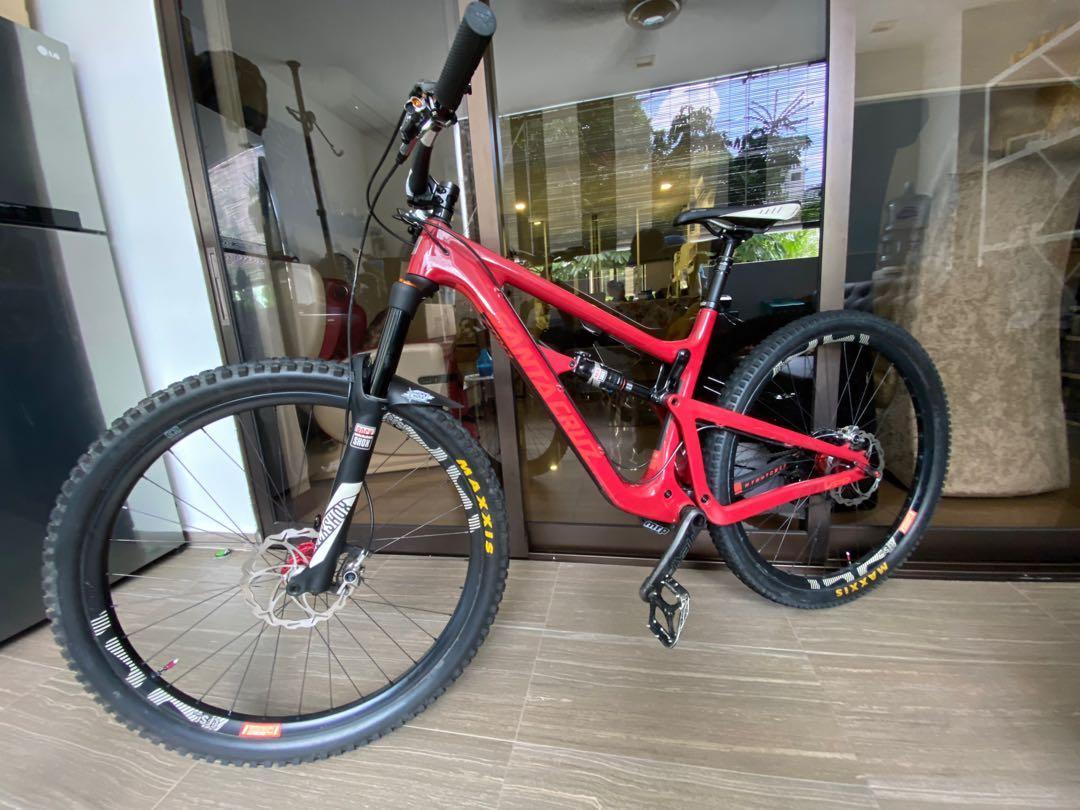 Santa cruz hightower specs sales