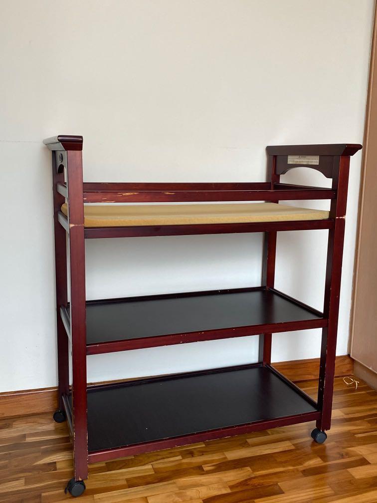 graco diaper changing station