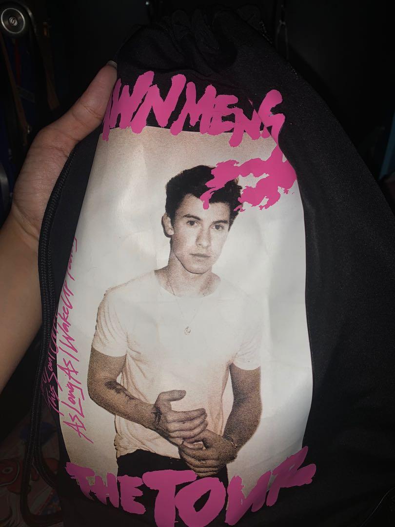 H M Shawn Mendes Gym Bag Women S Fashion Bags Wallets On Carousell