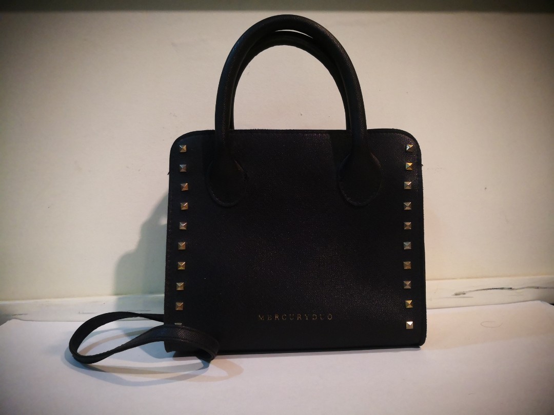 Japan MercuryDuo Classy Sling bag, Women's Fashion, Bags & Wallets ...